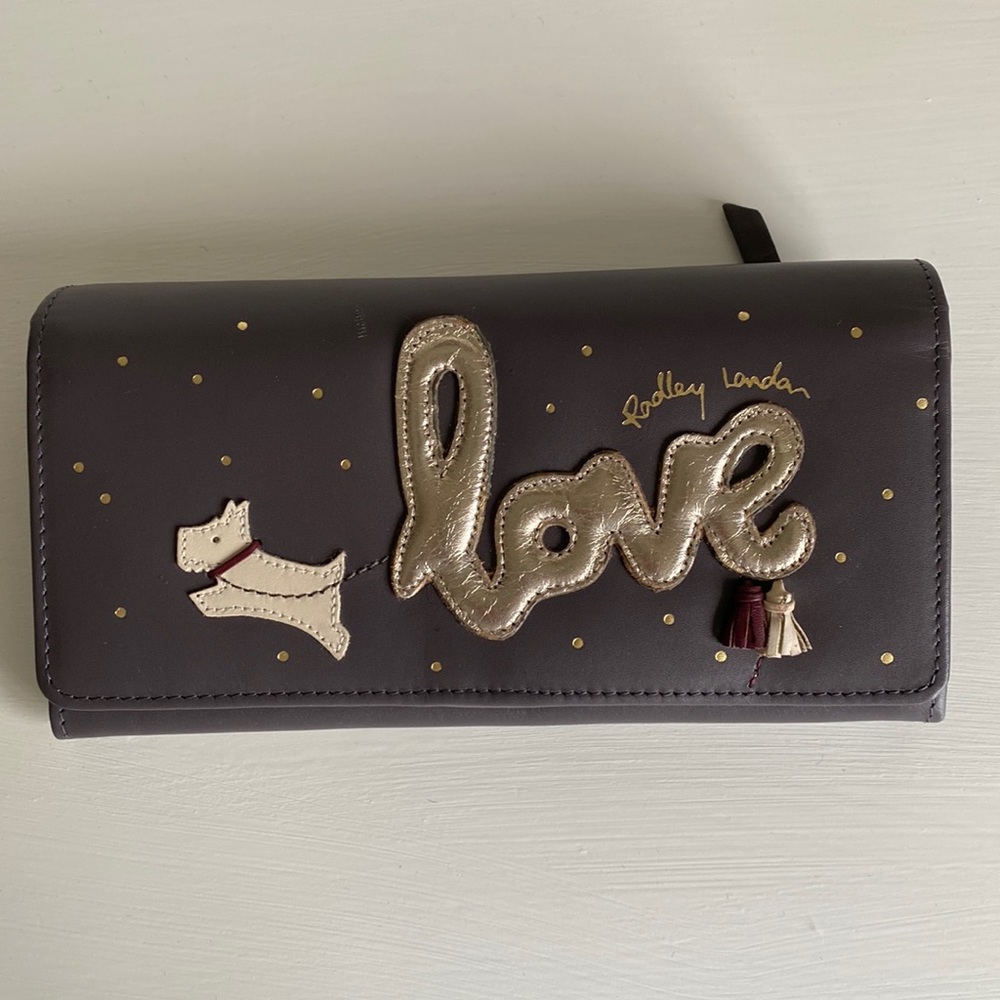 Adorable Radley London wallet!